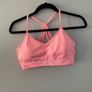 Xersion Medium support Sport Bra with pads. large